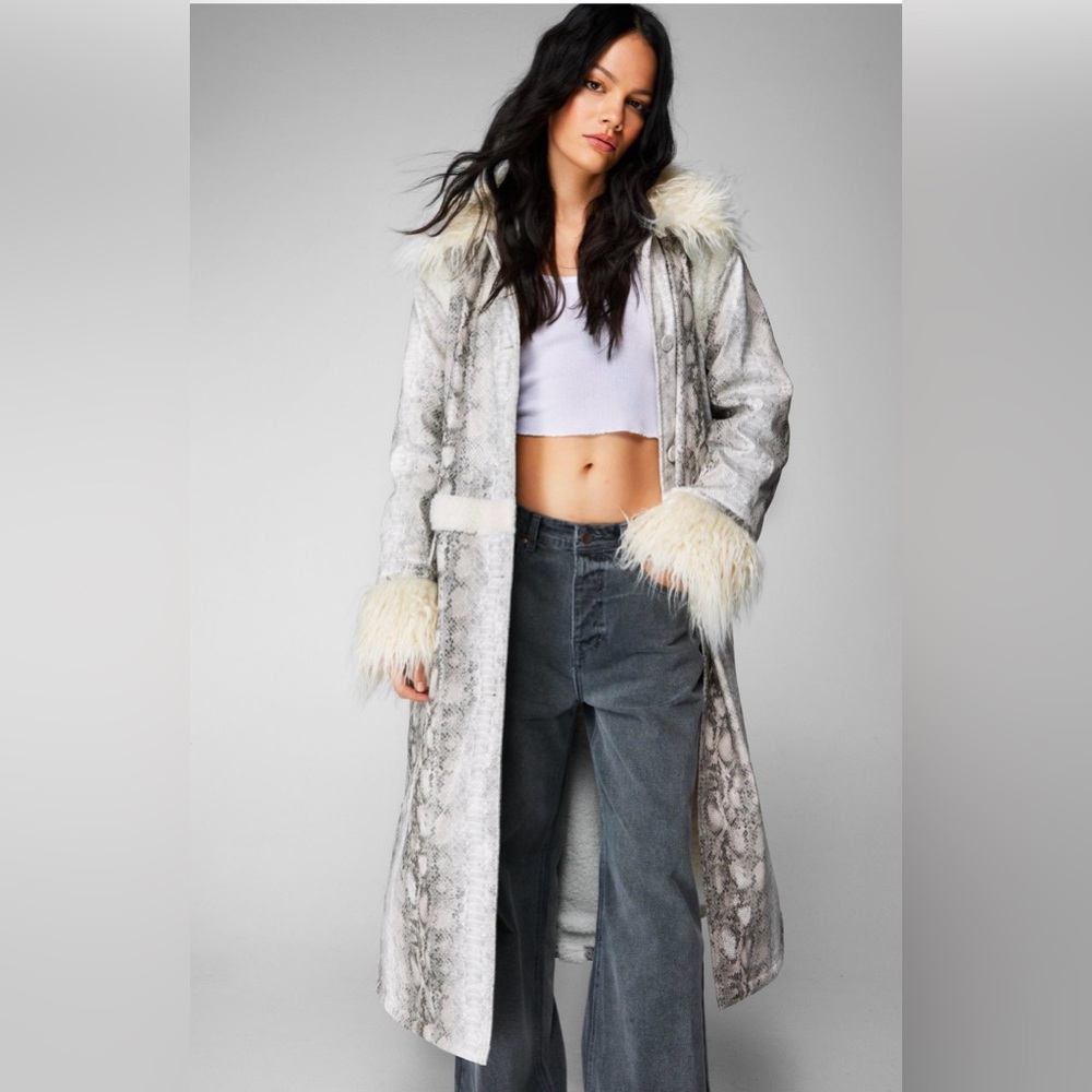 New with Tag! Snake Print Shearling Trim Longline Aviator Coat. Brand-Nasty Gal!